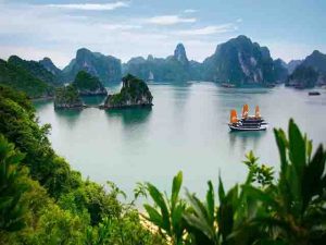 Halong Bay 1 300x225 - TOP 5 Hanoi Shore Excursions