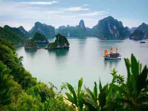 halong bay shore excursions