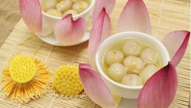 beauty of lotus in hue cuisine