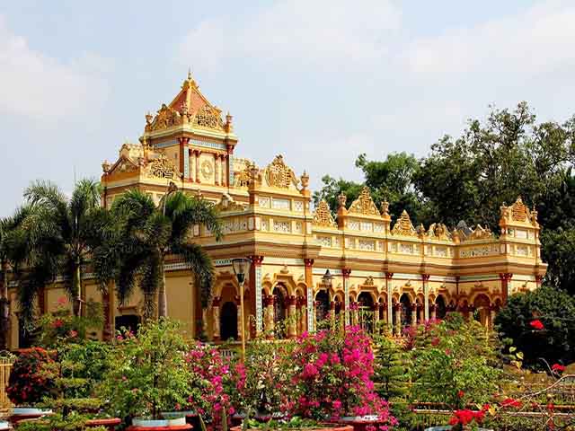 vinh trang temple - Mekong Delta Highlights & Travel Guide